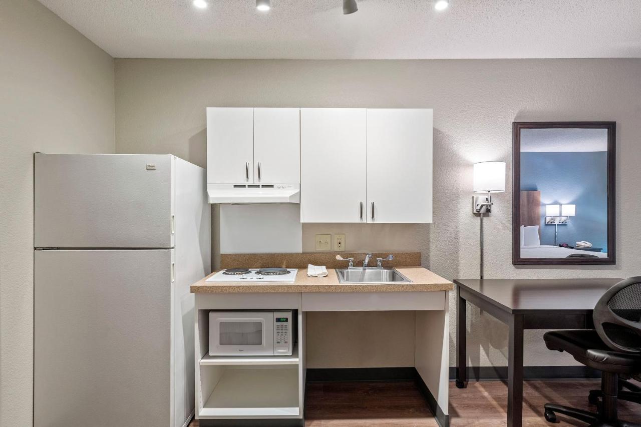 Extended Stay America Suites - Washington, Dc - Alexandria - Landmark Экстерьер фото